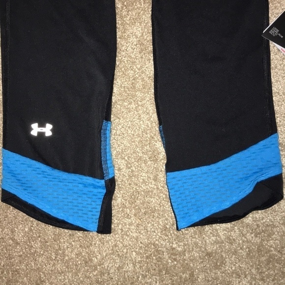 Under Armour Active Capri Leggings - Picture 3 of 4
